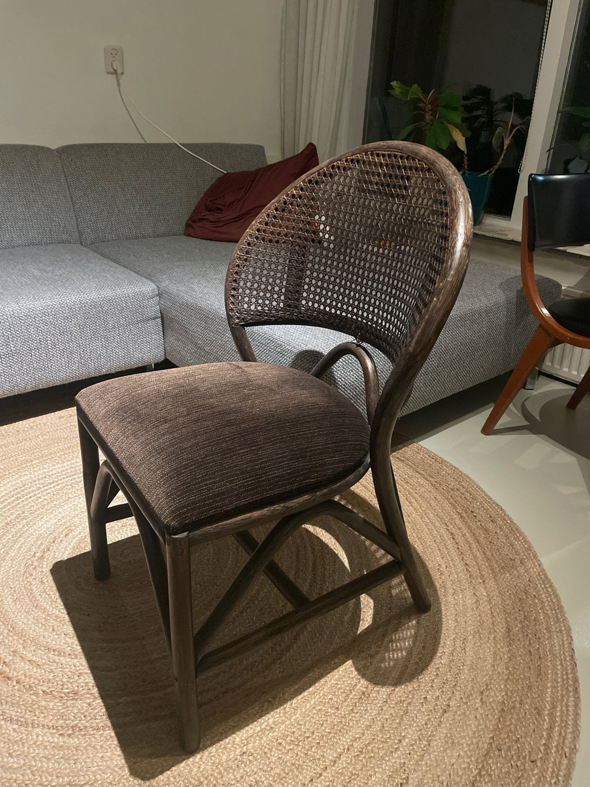 Drie rotan stoelen met comfortabele kussens, Huis en Inrichting, Stoelen, Ophalen, Gebruikt, Riet of Rotan, Drie