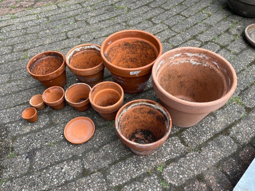 Bloempotten div. Terracotta, Tuin en Terras, Ophalen, Rond, Minder dan 25 cm, Minder dan 40 cm
