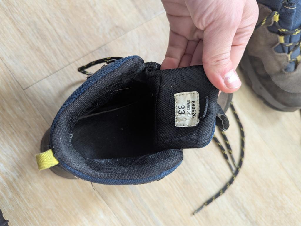 Quechua Wandelschoenen Maat 33, Sport en Fitness, Bergsport en Wandelen, Ophalen of Verzenden