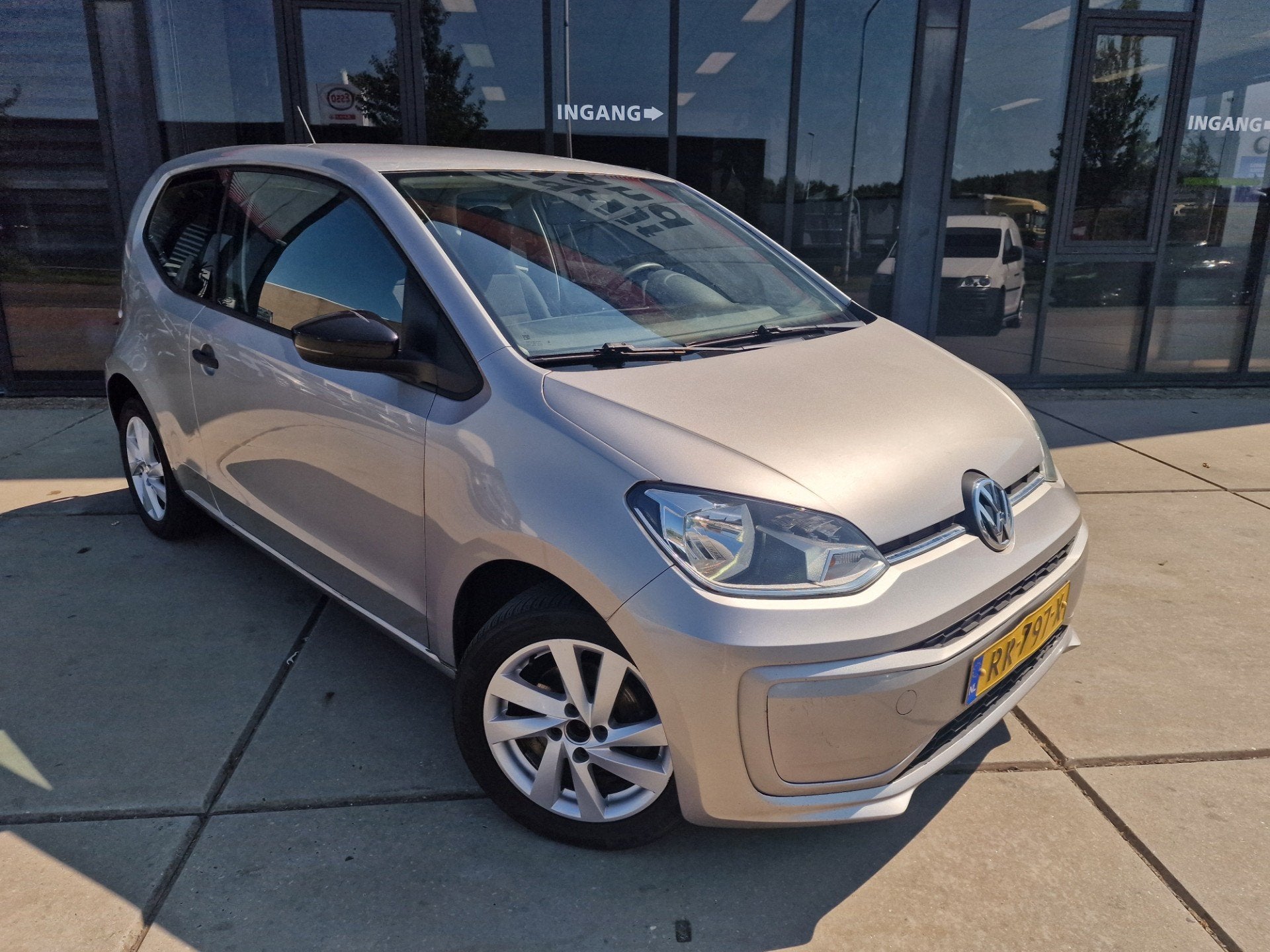 Volkswagen Up! 1.0 high up! BlueMotion - CNG - Stoelverwarmi, Auto's, Volkswagen, Voorwielaandrijving, Euro 5, Stof, CNG (Aardgas)