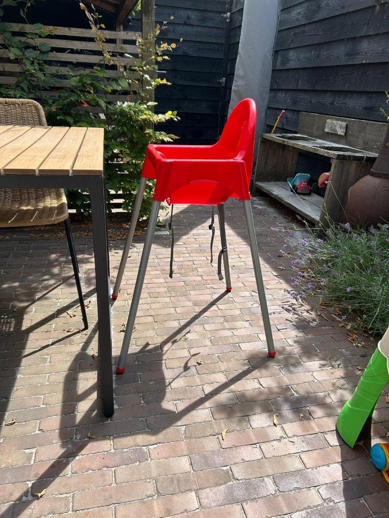 IKEA Antilop kinderstoel met gordel en afneembaar blad, Ophalen, Gebruikt, Overige typen, Gordel(s)