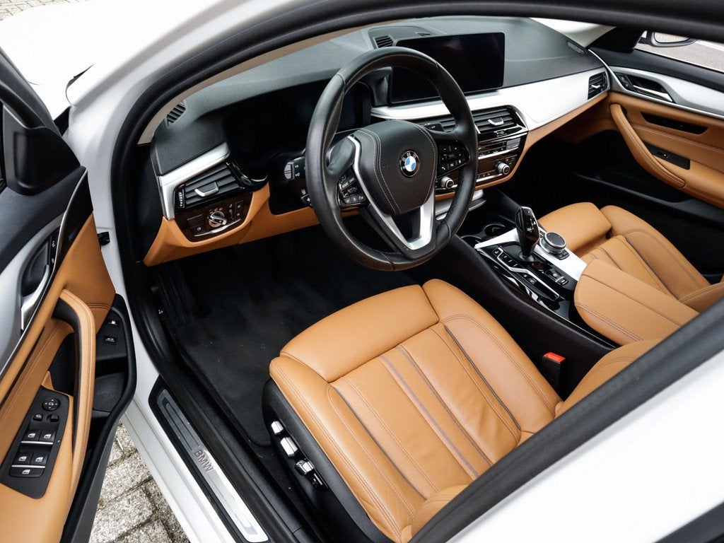 BMW 5 Serie 545e xDrive Business Edition Plus 1e-Eig. & Deal, Auto's, 12 maanden, Gebruikt, Euro 6, 394 pk