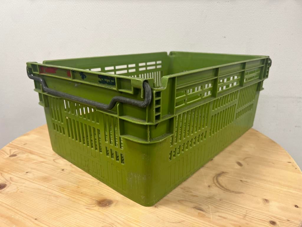 Groene stapelkratten, Ophalen of Verzenden, Gebruikt