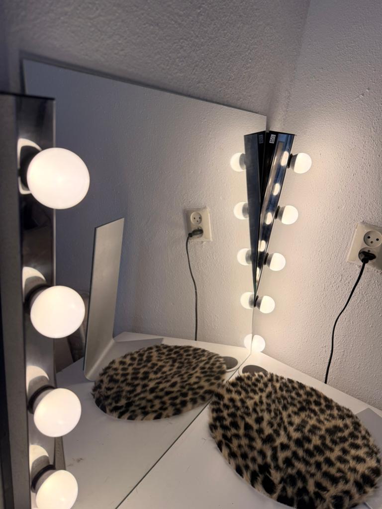 Makeup lampen 2x met of zonder losse spiegel, Ophalen of Verzenden, Gebruikt