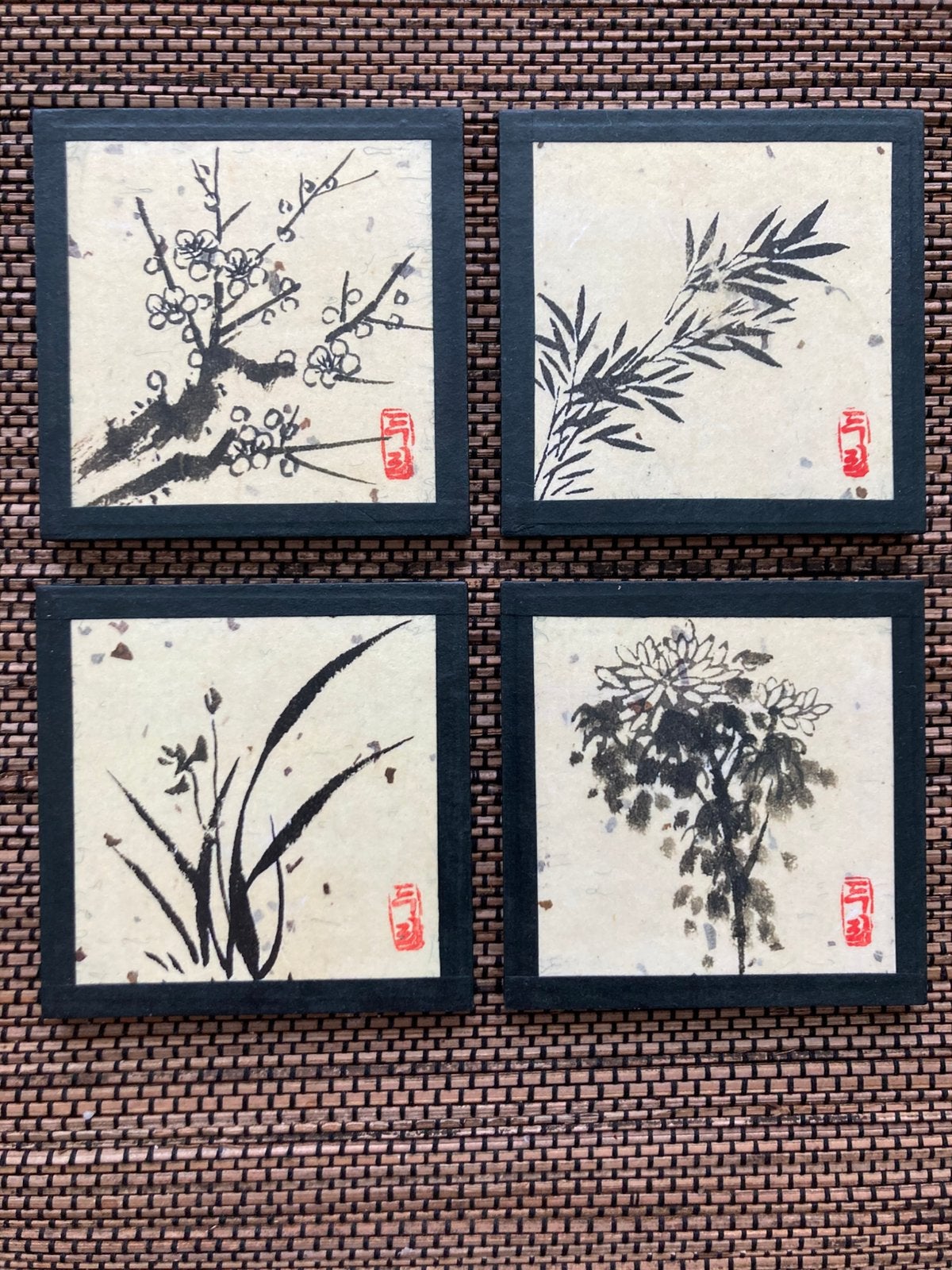 Prachtige set Koreaanse onderzetters (Inkt art), Huis en Inrichting, Ophalen of Verzenden, Glasonderzetter, Nieuw, Overige materialen