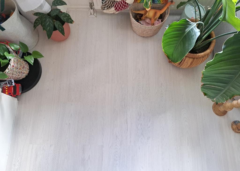 Gratis laminaat: white wash en/of marmer-look, Ophalen, Kunststof, Gebruikt, 50 tot 150 cm