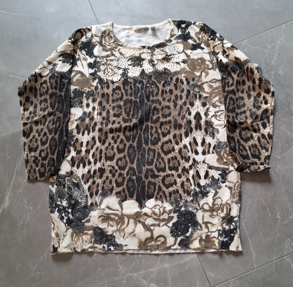 Bruine-beige trui, Bruin, Maat 42/44 (L), Ophalen of Verzenden, Gedragen