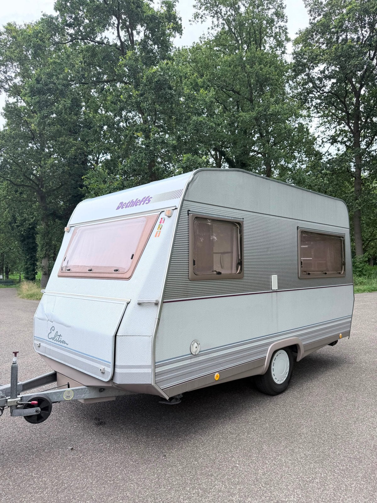 Dethleffs Caravan uit 1996, Caravans en Kamperen, Dwarsbed, Bedrijf, Treinzit, 750 - 1000 kg