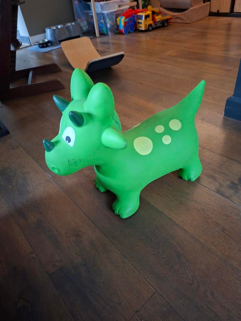 Skippy Dino, Ophalen