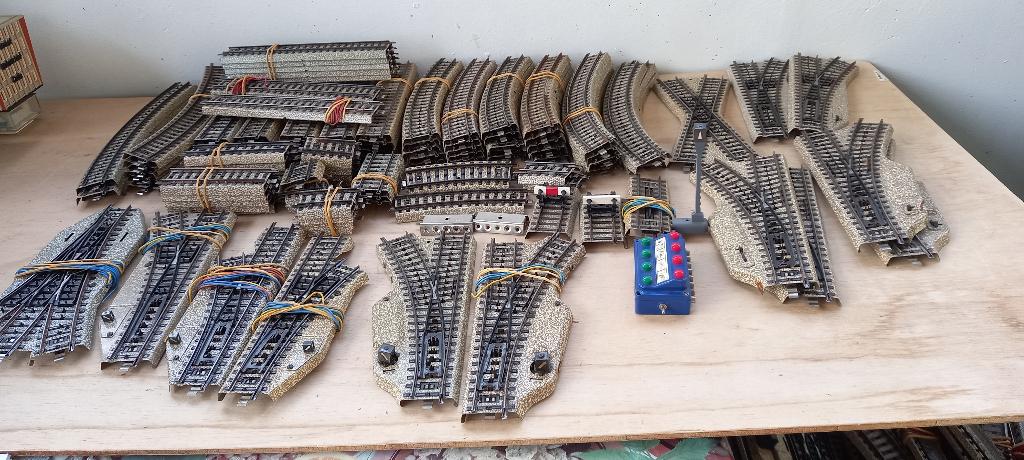 Märklin H0 M-rails, wissels enz., Wisselstroom, Rails, Ophalen of Verzenden, Zo goed als nieuw