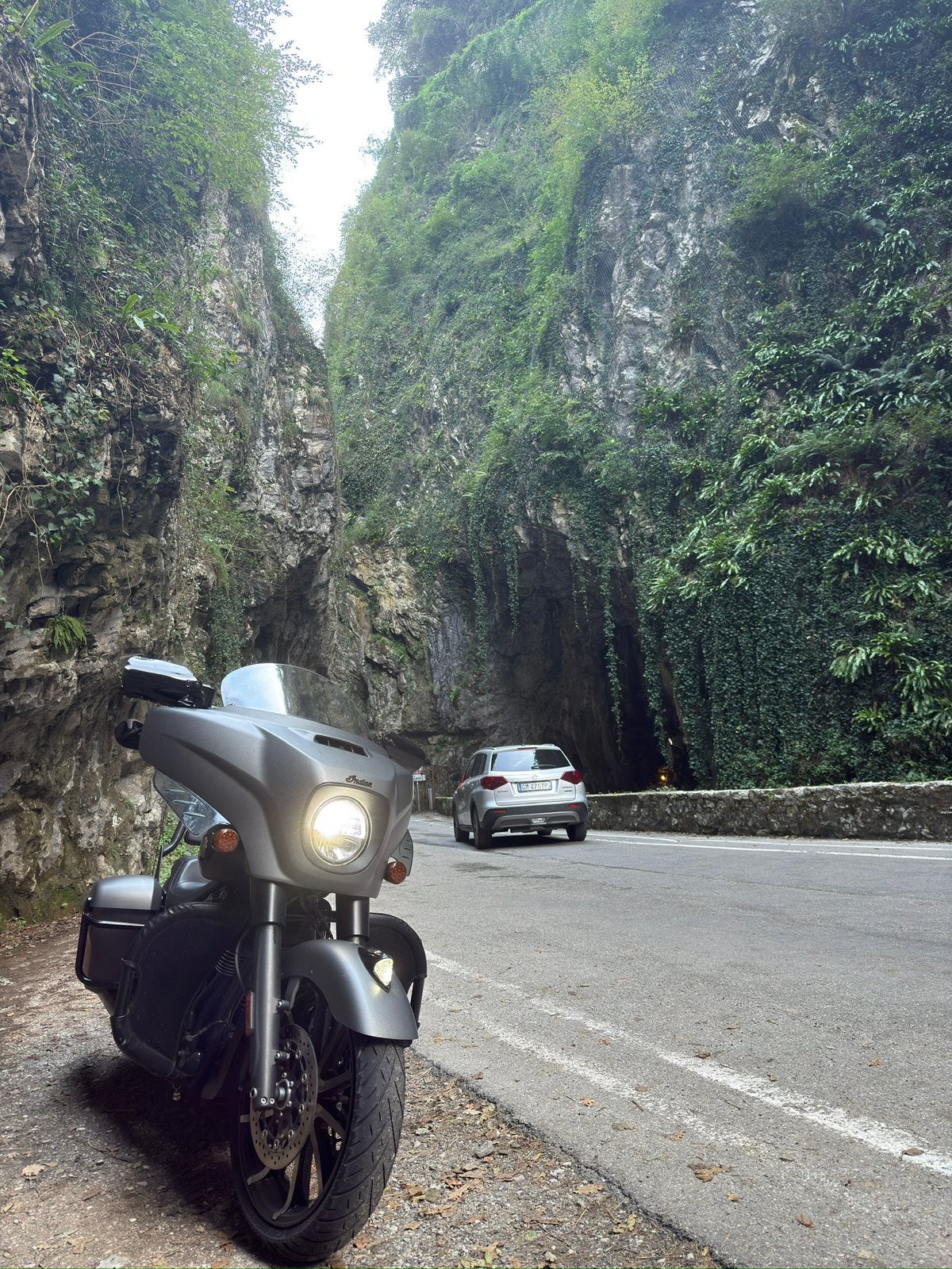 Indian Chieftain Dark Horse 116, 2 cilinders, 1890 cc, ABS, Particulier