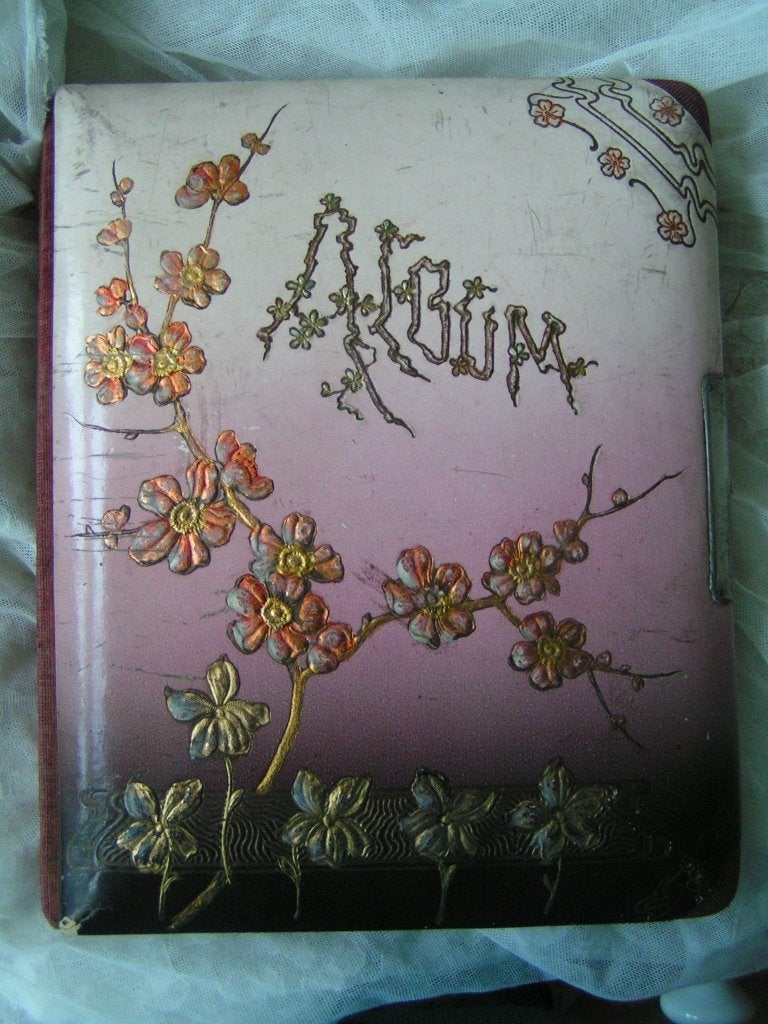 antiek fotoalbum met cartes de visites nr ZZ 175, Verzenden, Voor 1940, Gebruikt, Kind