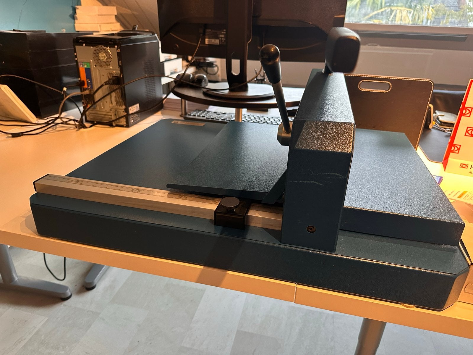 Dahle Papiersnijmachine - Professionele Snijder merk DAHLE, Ophalen, Gebruikt, Overige typen