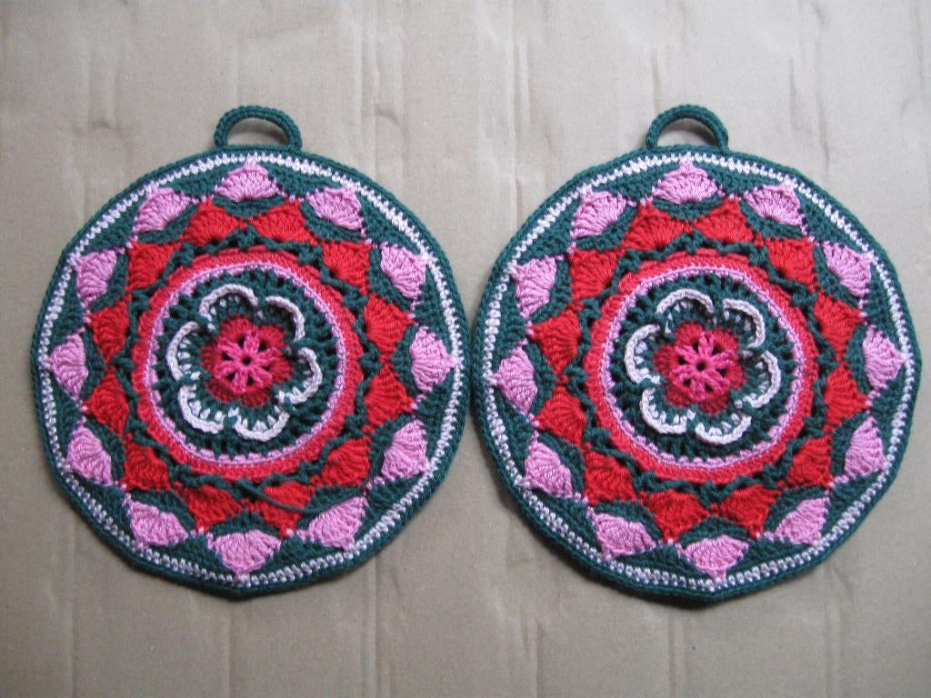 Gehaakte pannenlappen., Huis en Inrichting, Keuken | Textiel, Ophalen of Verzenden, Nieuw, Overige kleuren, Overige typen
