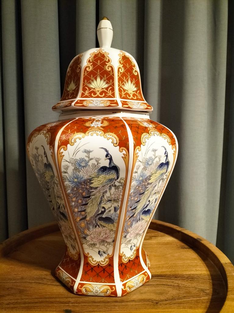 Prachtige decoratieve potiche-vaas, limited edition., Antiek en Kunst, Ophalen of Verzenden