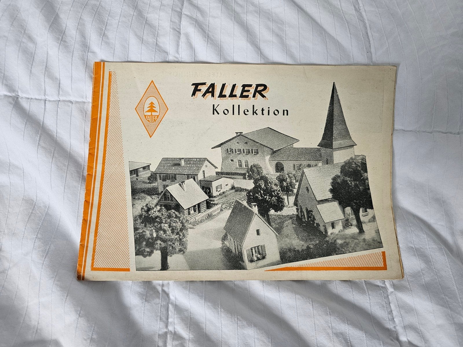 Faller Collectie Catalogus - Modelspoorbouw Landschappen, Ophalen of Verzenden, Gebruikt, Boek, Tijdschrift of Catalogus, Overige merken