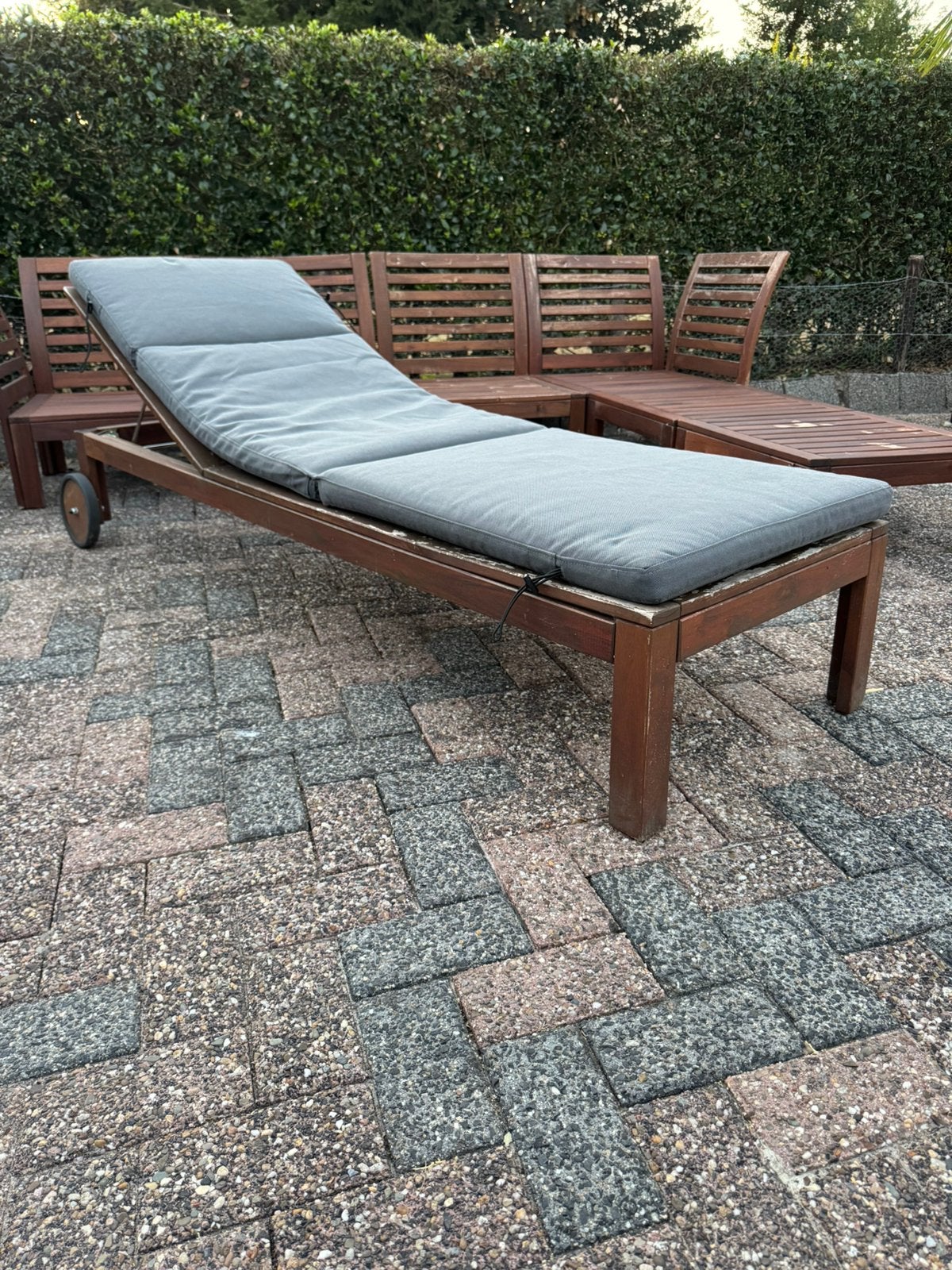 Ikea Applaro ligbed met kussen en afdekhoes, Tuin en Terras, Ophalen, Gebruikt, Hout, Verrijdbaar