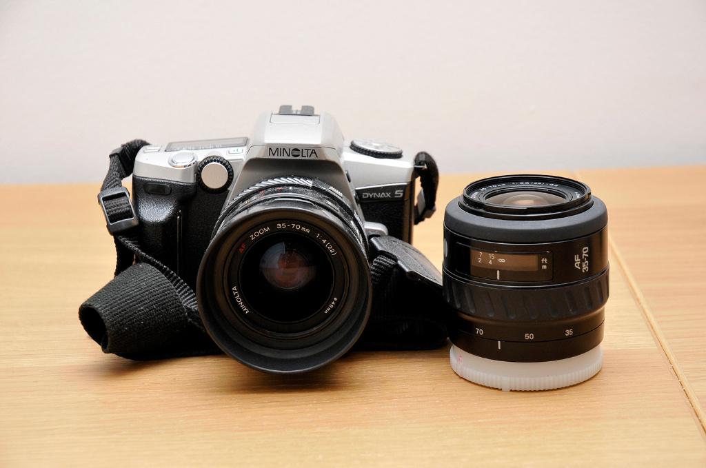 Minolta Dynax 5 met 2x 35-70mm lens, Ophalen of Verzenden, Gebruikt, Spiegelreflex, Minolta