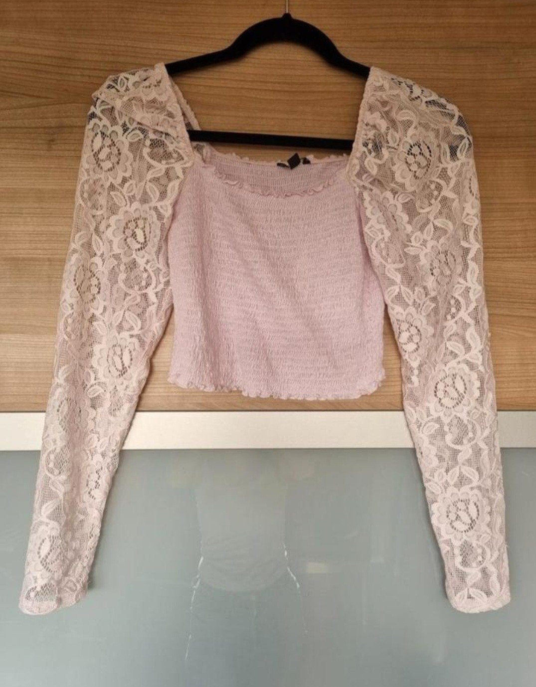 Guess crop shirt maat M, Maat 38/40 (M), Guess, Ophalen of Verzenden, Zo goed als nieuw
