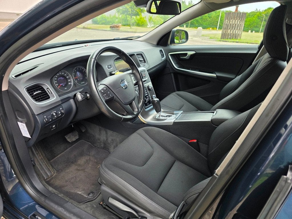 Volvo S60 2.0T Intro Edition AUTOMAAT, Auto's, Volvo, Euro 5, 4 cilinders, Blauw, S60