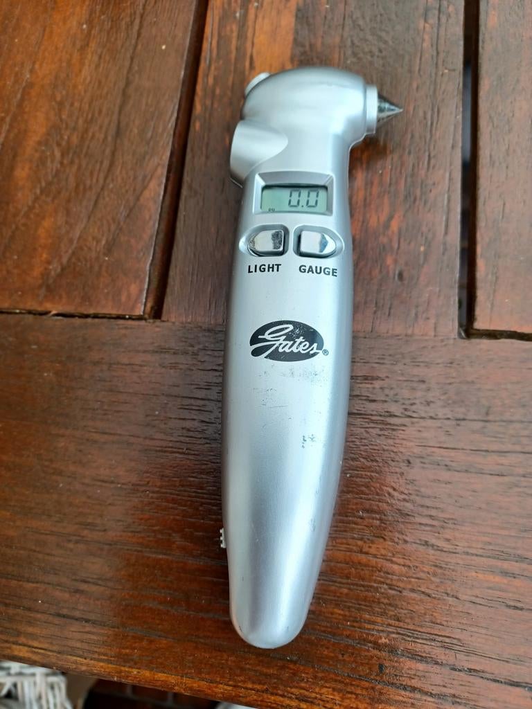 Digitale bandenspanningsmeter van het merk Gates, Ophalen of Verzenden, Zo goed als nieuw