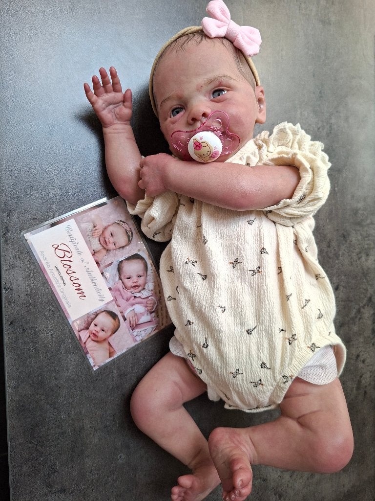 Reborn baby gloednieuw limited edition met certificaat, Ophalen of Verzenden, Nieuw, Babypop, Levensecht of Reborn