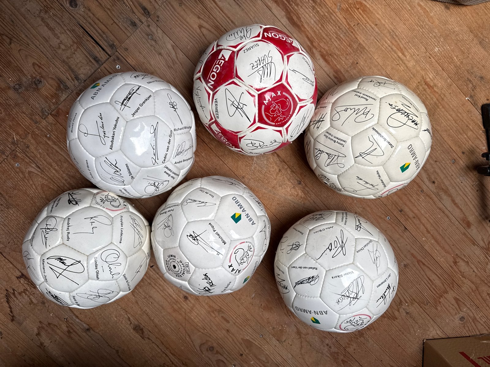 Ajax voetballen met handtekening, Ophalen of Verzenden, Gebruikt, Ajax