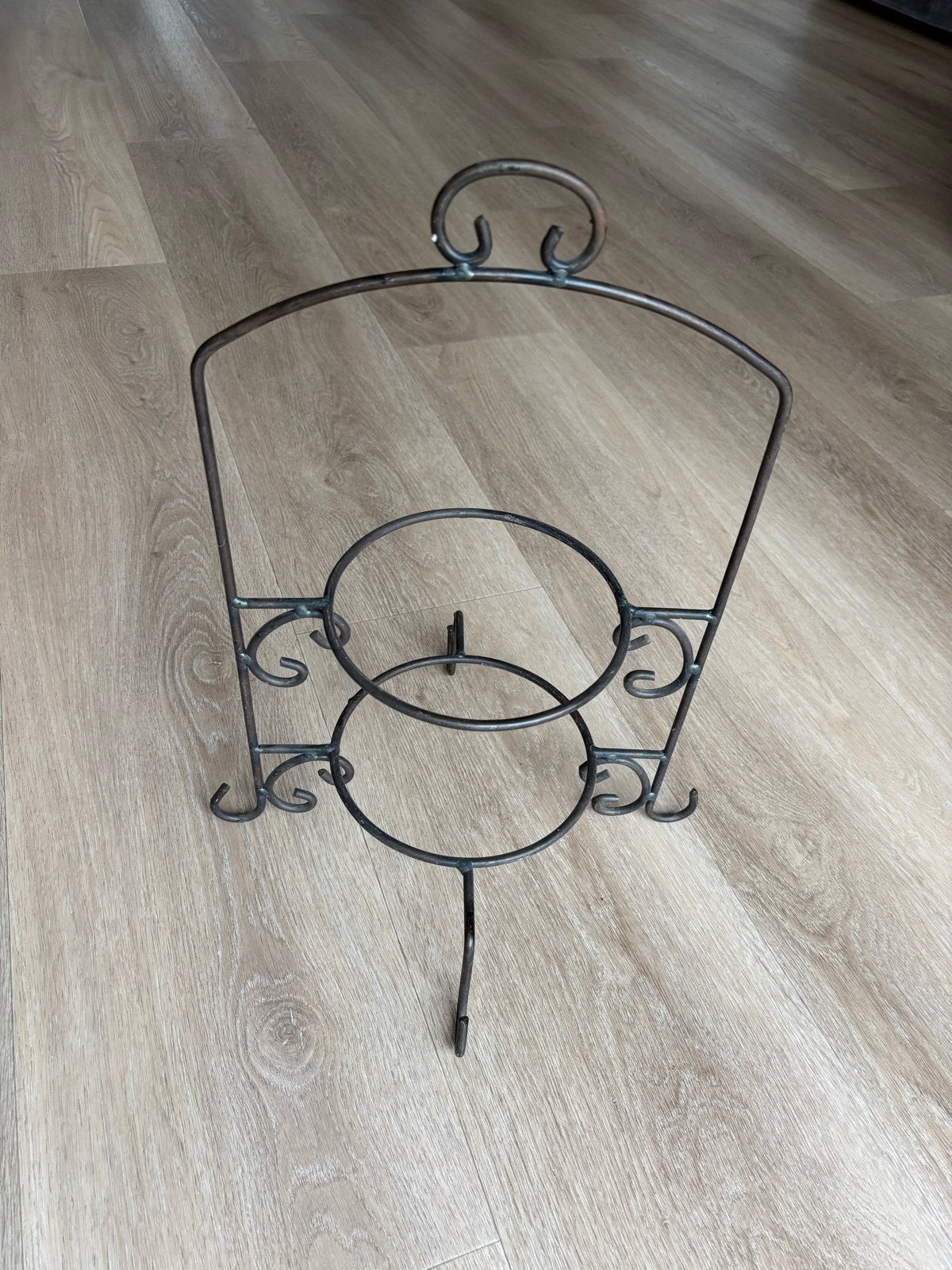 Metalen etagère - Decoratief en functioneel, Huis en Inrichting, Ophalen, Gebruikt, Etagère, Metaal
