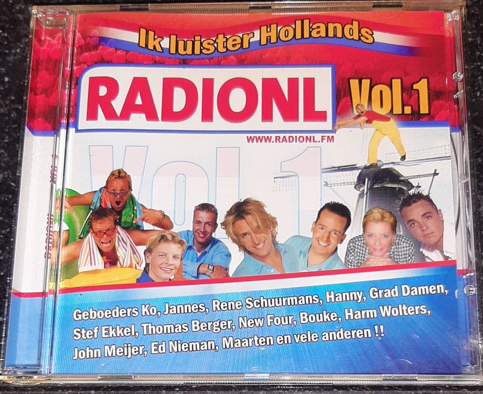 RadioNL vol. 1, Ophalen of Verzenden, Zo goed als nieuw, Levenslied of Smartlap, Album