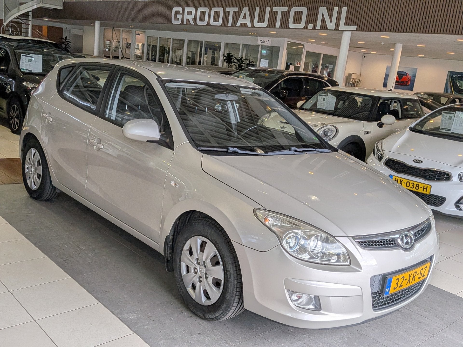 Hyundai i30 1.6i Dynamic Airco, Stuurbekrachtiging, Xenon Ve, Voorwielaandrijving, Stof, Gebruikt, 1591 cc