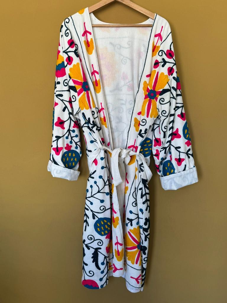 Prachtige mooie geborduurde  kimono. Nieuw, Ophalen of Verzenden, Nieuw, Maat 38/40 (M)