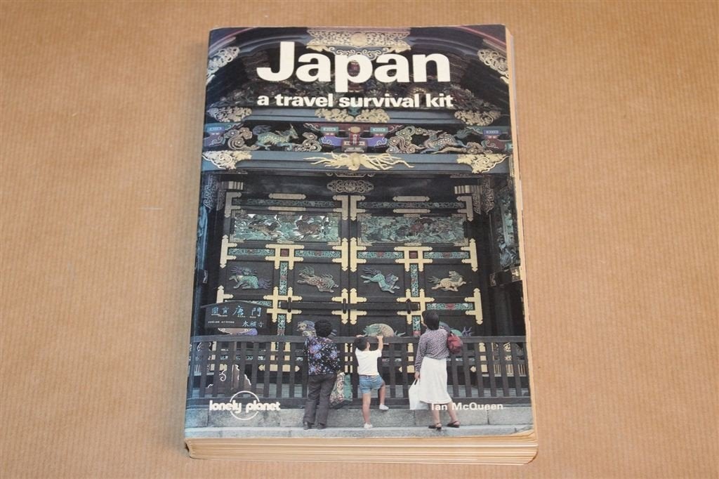 Japan — Travel Survival Kit Reisgids [1986], Boeken, Reisgidsen, Europa, Ophalen of Verzenden, Reisgids of -boek, Gelezen
