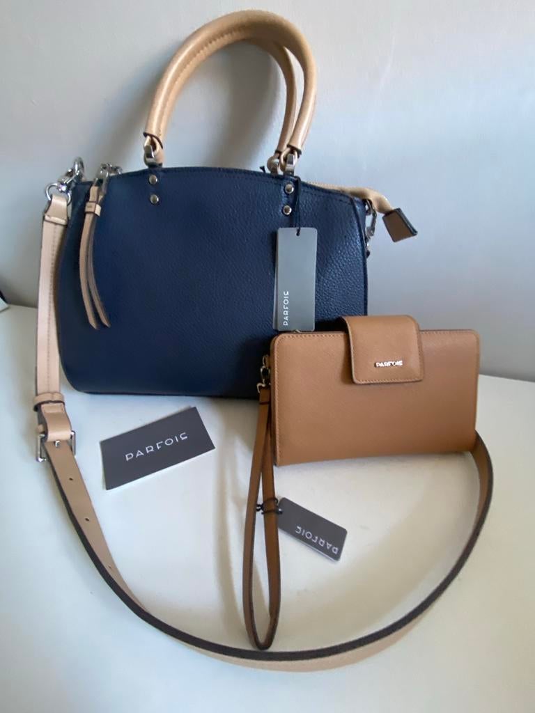 Parfois Nieuw! Donkerblauw & Beige Tasje met Portemonnee Set, Sieraden, Tassen en Uiterlijk, Tassen | Damestassen, Ophalen, Nieuw