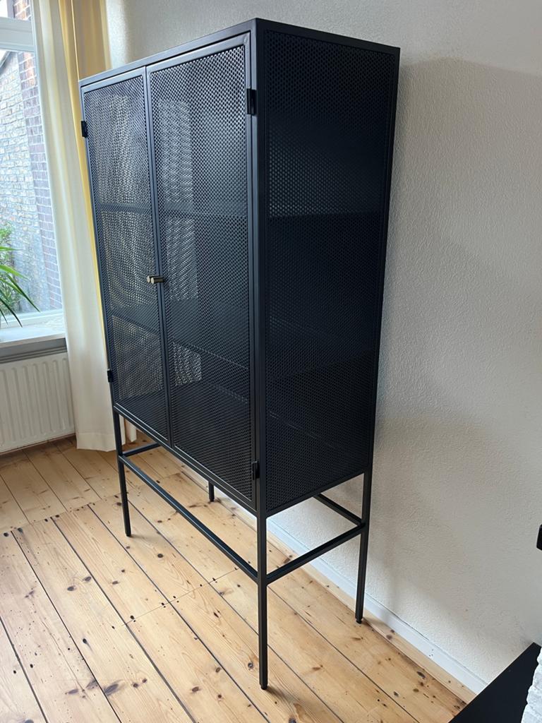 Mooie designkast, metaal, Bodilson, Ophalen, Zo goed als nieuw, 25 tot 50 cm