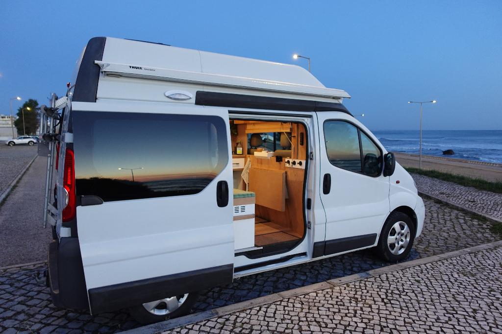 Opel Vivaro CDTI Camper 2015 L1H2 Euro 5 – Zeer nette staat, Koelkast, Tot en met 2, Particulier, 5 tot 6 meter
