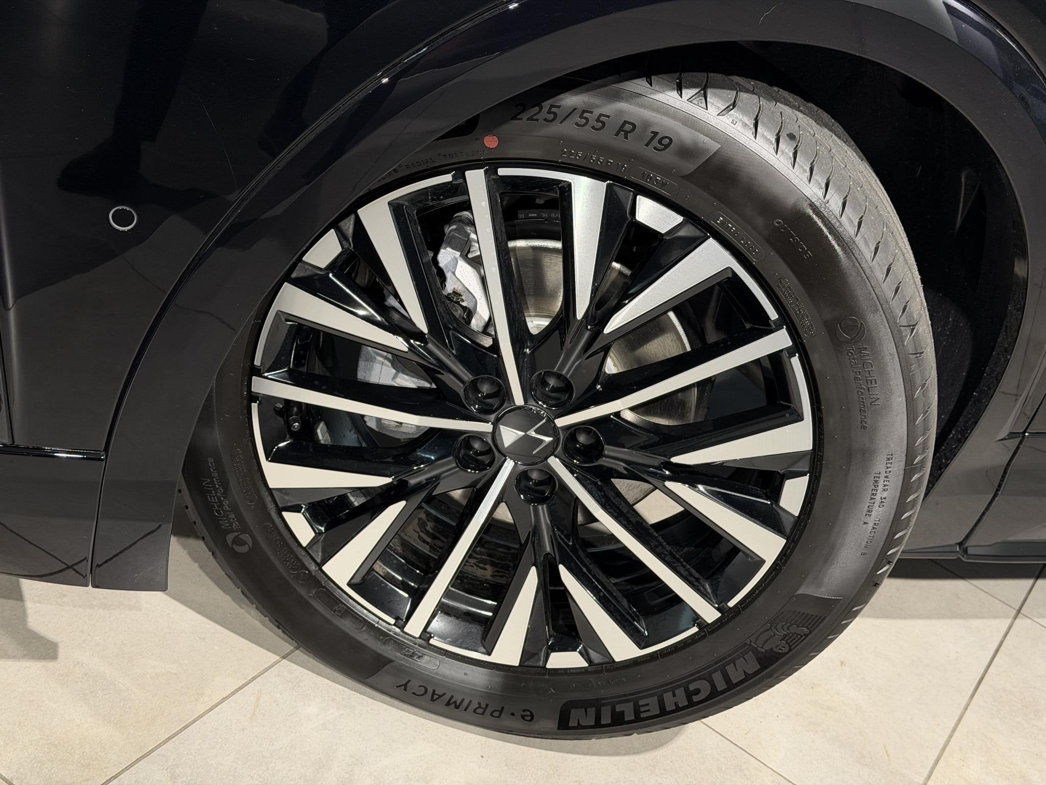 DS No 7 1.2 Hybrid Pallas | Tech pack | Comfort pack | Elekt, Auto's, Euro 6, 1199 cc, Alcantara, Zwart
