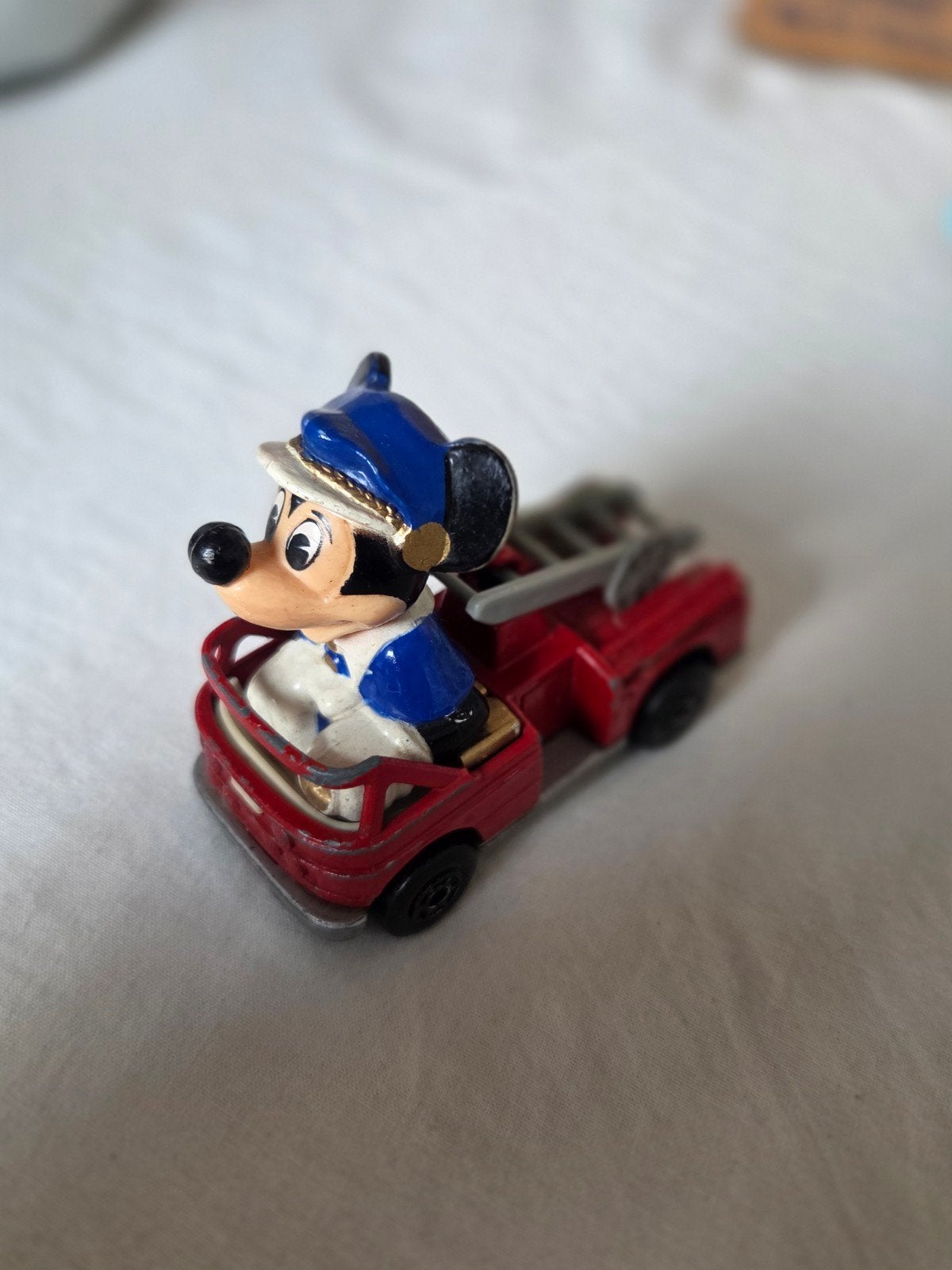 Matchbox Lesney Disney No. 1 Mickey Mouse Brandweerauto 197, Ophalen of Verzenden, Gebruikt