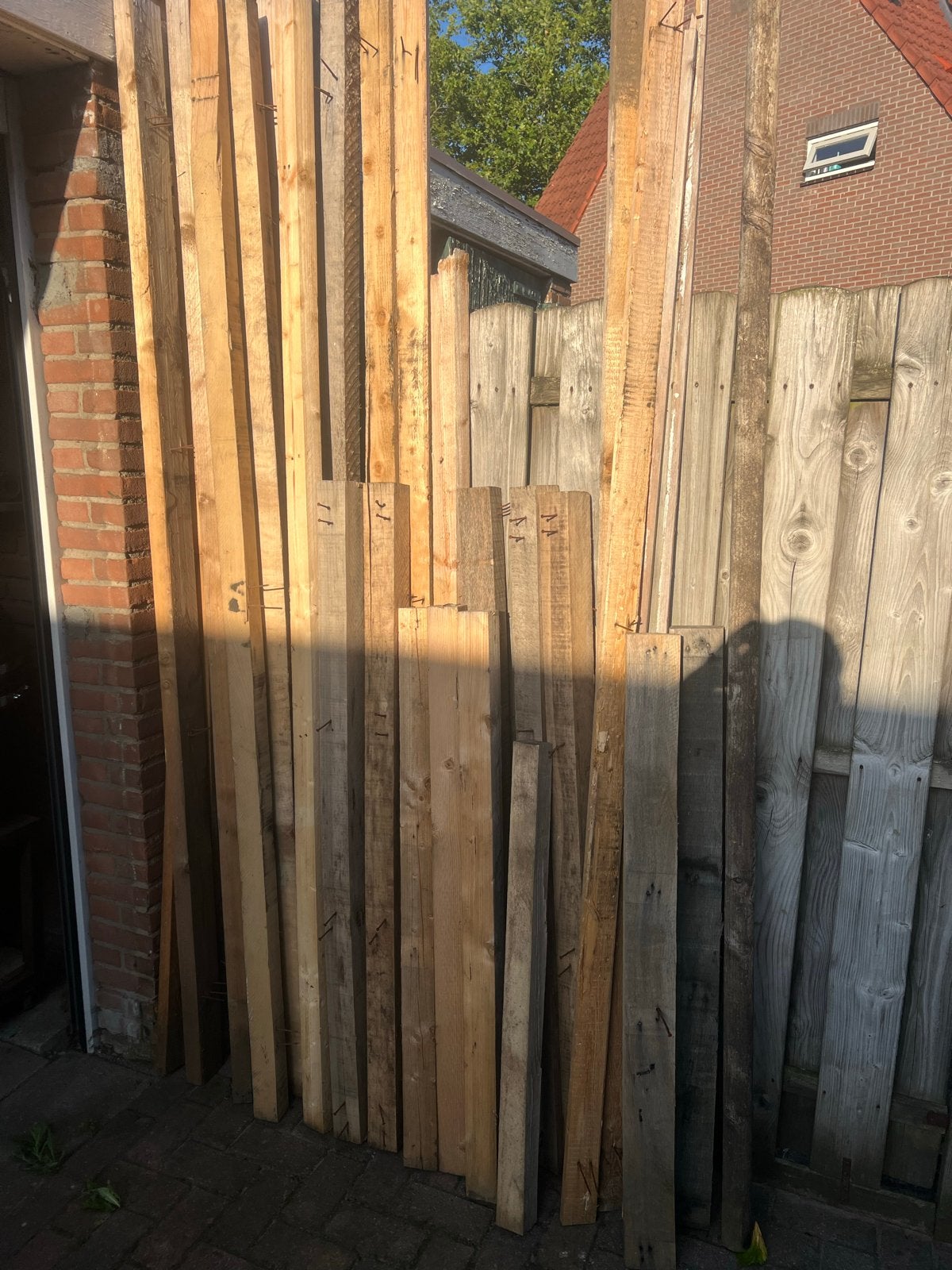 Diverse partij gebruikte houten planken en balken, Ophalen, Gebruikt, 25 tot 50 mm, 300 cm of meer