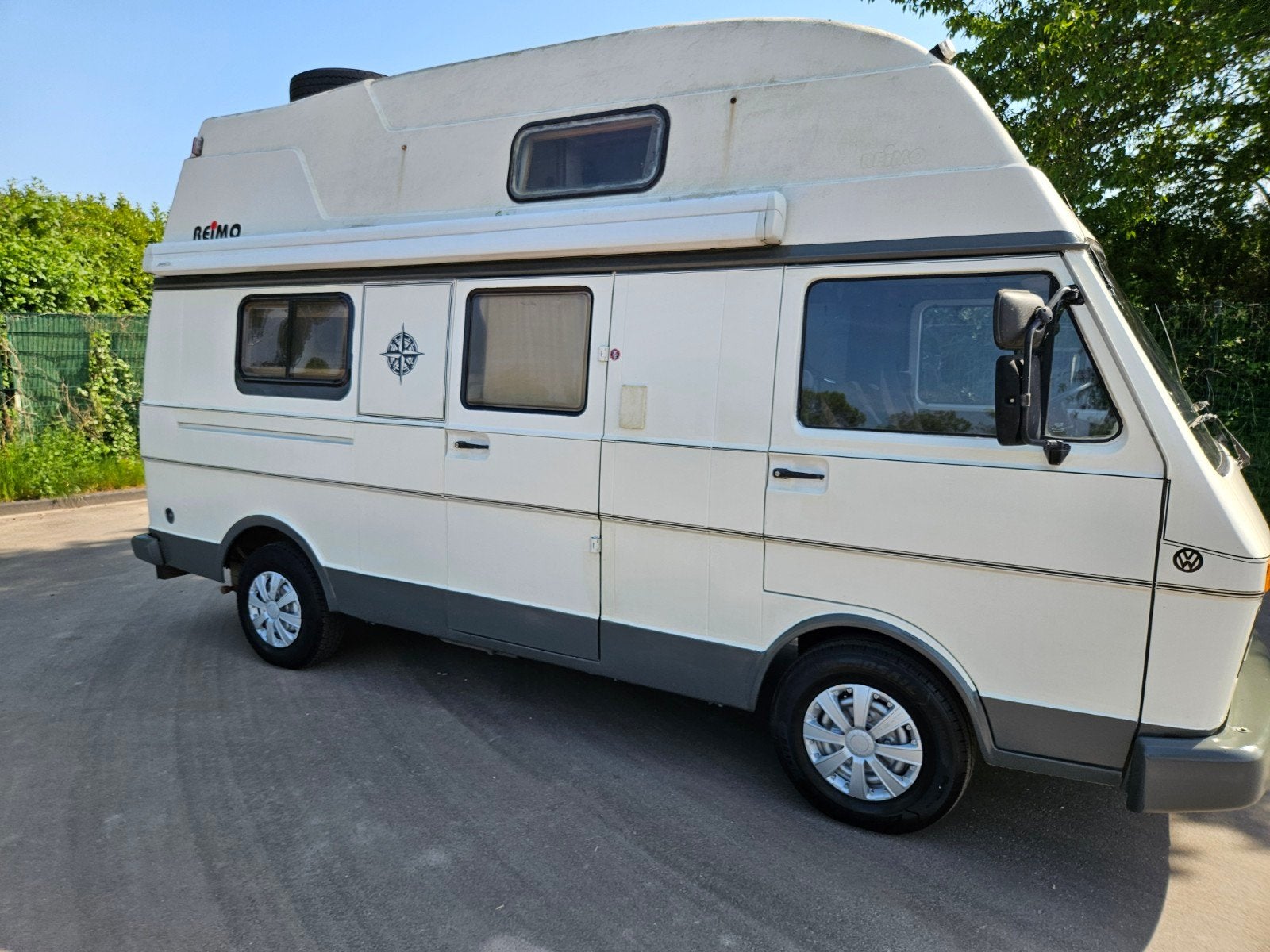 Caravans And Camping VW