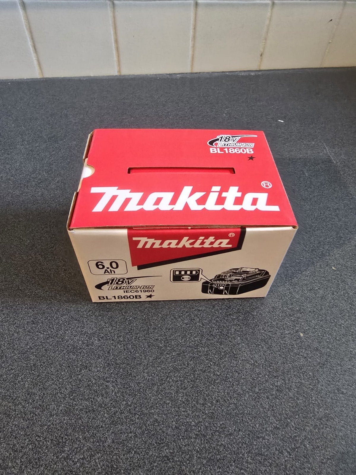 Makita 18V 6.0Ah Li-ion Accu BL1860B - Nieuw in doos, Ophalen of Verzenden, Nieuw