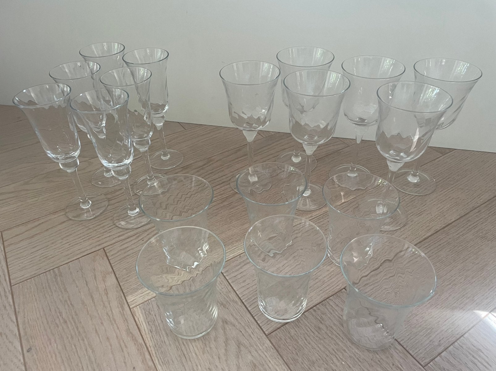 Set van 6 wijn-, champagne- en waterglazen, Ophalen, Zo goed als nieuw, Overige typen