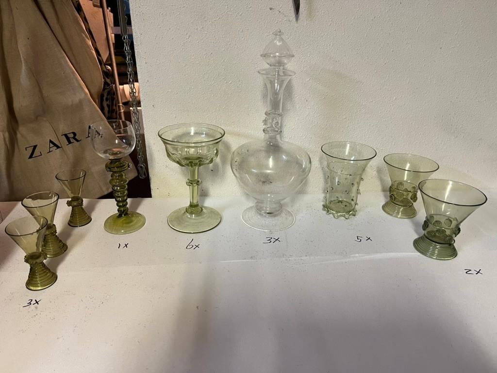16e 17e eeuwse drinkglazen Berkemeijer's en Karaffen, Antiek en Kunst, Antiek | Glas en Kristal, Ophalen