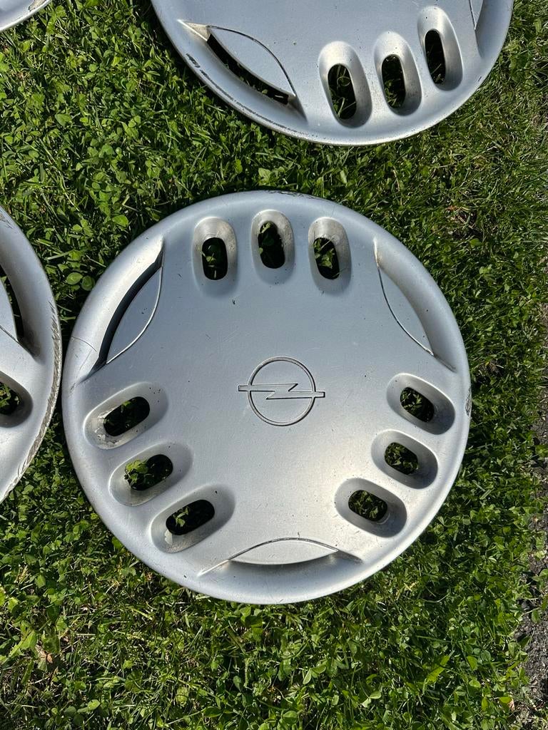Opel Astra F (1994) wieldoppen 4x 13 inch, Auto diversen, Wieldoppen, Ophalen of Verzenden, Gebruikt