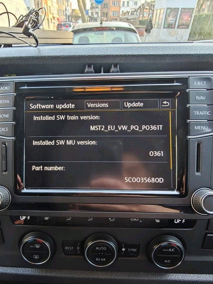 Reparatie Touchscreen Scherm VW Discover media MIB2 PQ, Auto diversen, Autoradio's, Ophalen, Gebruikt