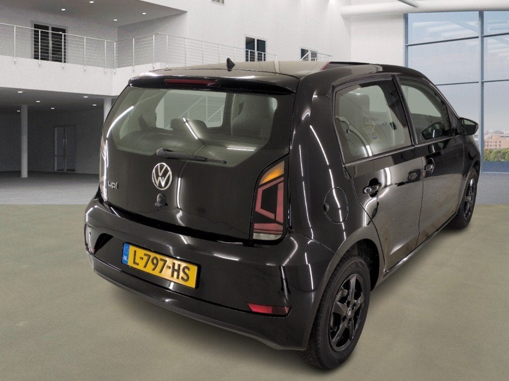 Volkswagen up! 1.0 UP! 5-DRS. + ECC/LMV/CRUISE/PDC/DAB/CAMER, 65 pk, Gebruikt, 4 stoelen, Origineel Nederlands
