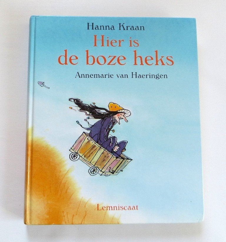 Lemniscaat 2670: Hanna Kraan - Hier is de boze heks 5+/8+, Gelezen, Hanna Kraan & Annemarie Van Haeringen, Fictie algemeen, Ophalen of Verzenden