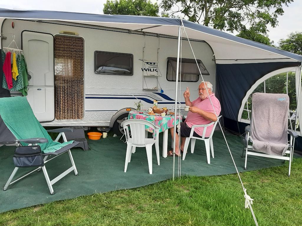 instapklare caravan Wilk, 2-4 pers. perf.staat, super compl., Caravans en Kamperen, Caravans, Rondzit, Particulier, 5 tot 6 meter