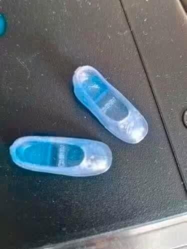paarse barbie schoentjes plat, Ophalen of Verzenden, Zo goed als nieuw