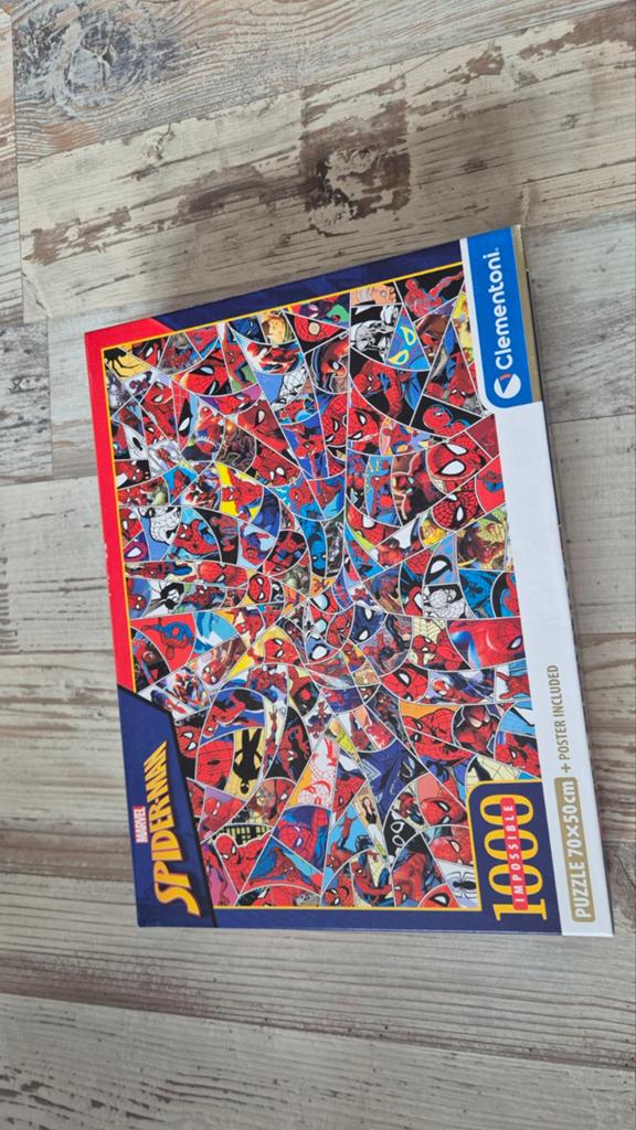 Spiderman puzzel 1000 stukjes Clementoni, incl. poster, Ophalen of Verzenden, Meer dan 50 stukjes, Zo goed als nieuw, 6 jaar of ouder