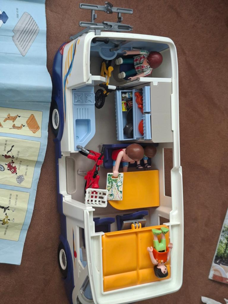 Playmobil Camper met accessoires en figuren, Ophalen of Verzenden, Gebruikt, Complete set